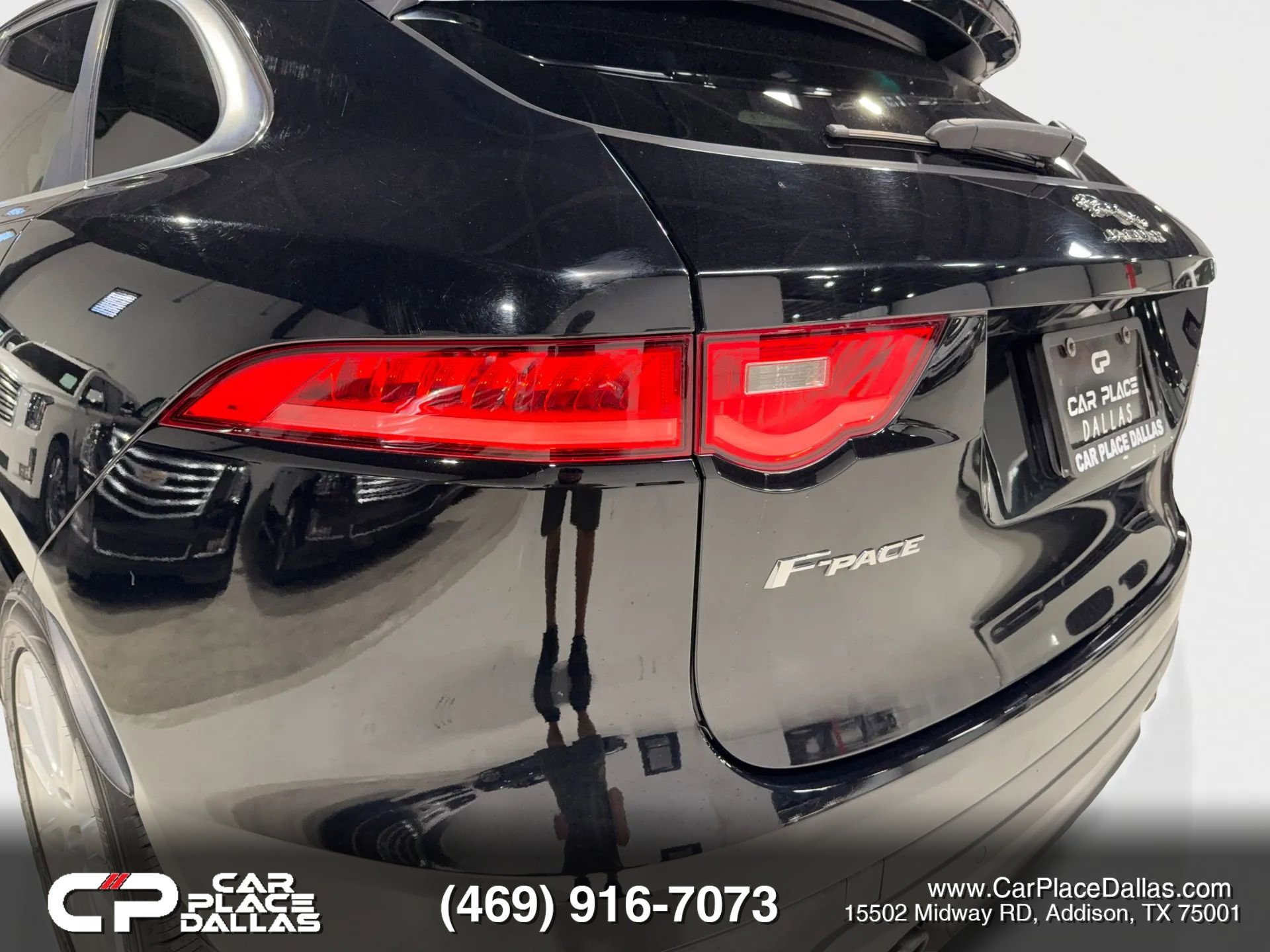Used 2020 Jaguar F-PACE Prestige image 10