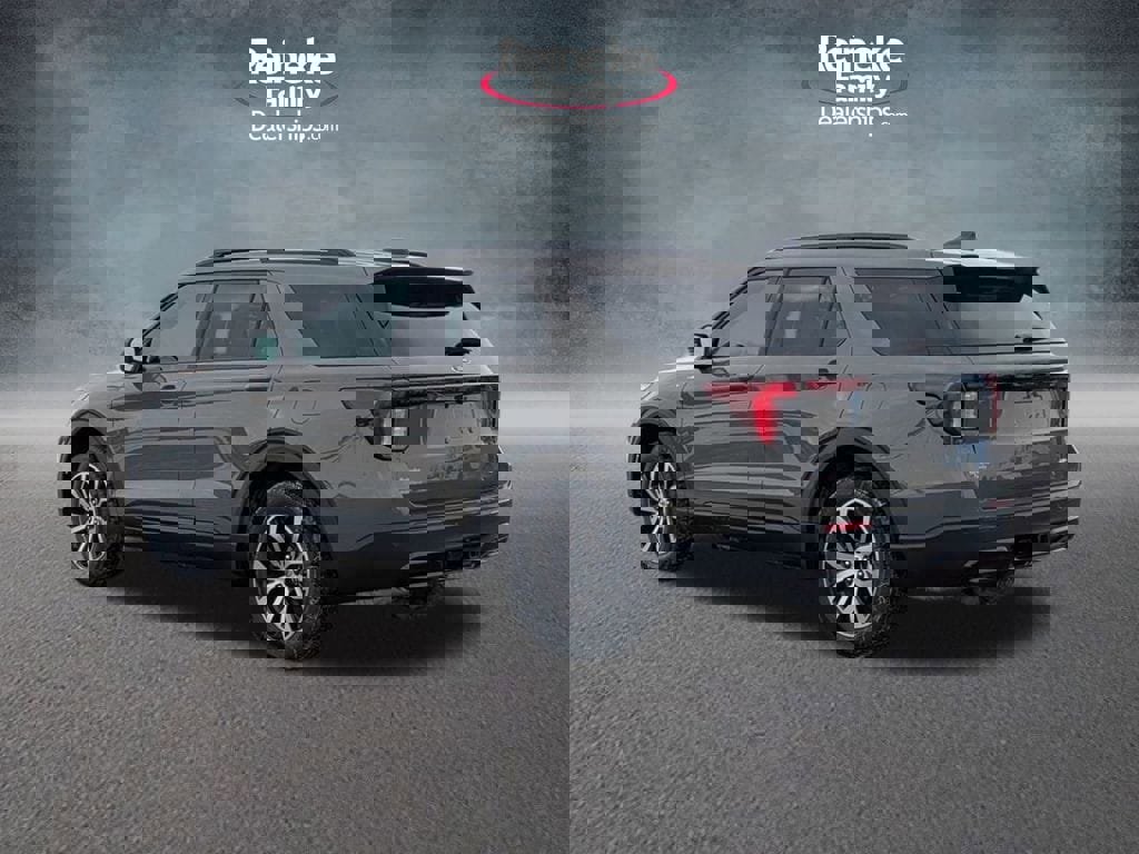 New 2026 Ford Explorer ST-Line image 15