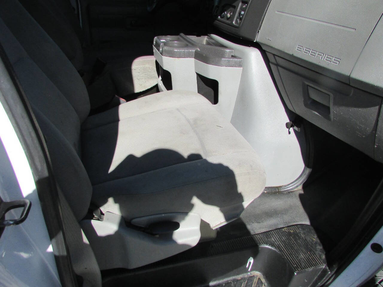 Used 2012 Ford E-250 and Econoline 250 w/ PWR Group image 31