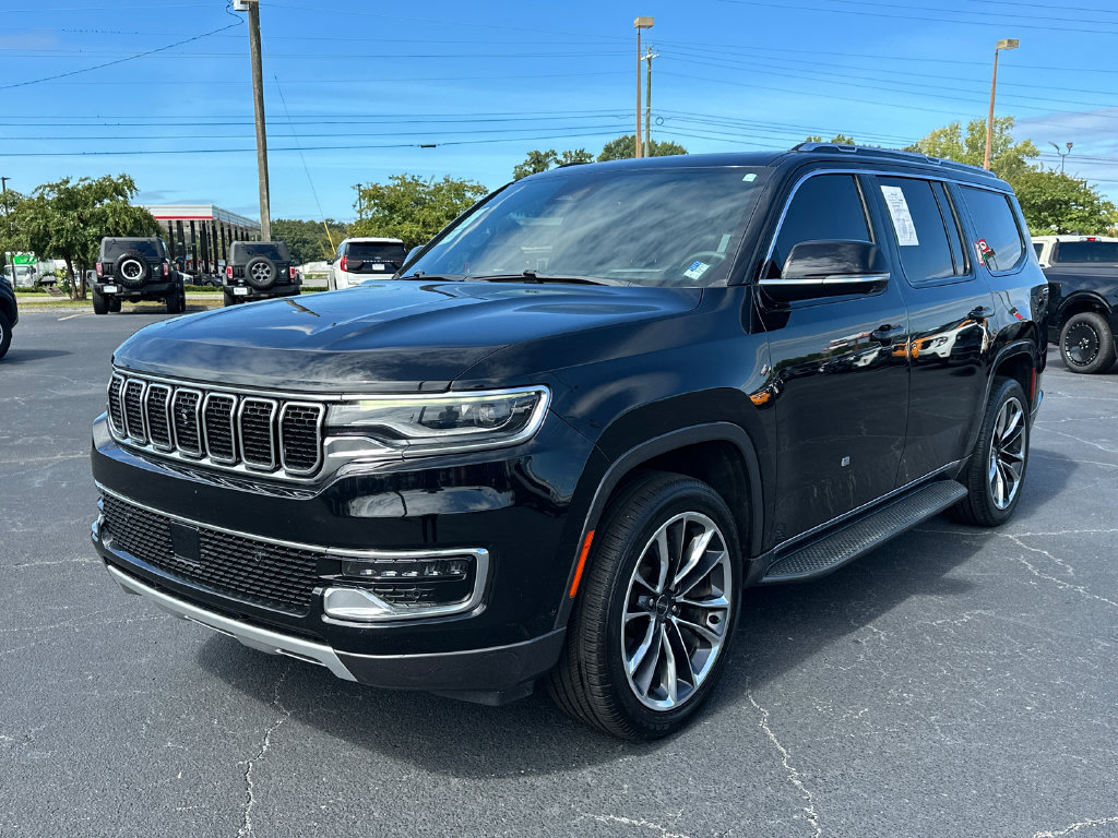 Used 2022 Jeep Wagoneer Series II w/ Convenience Group I RWD image 3