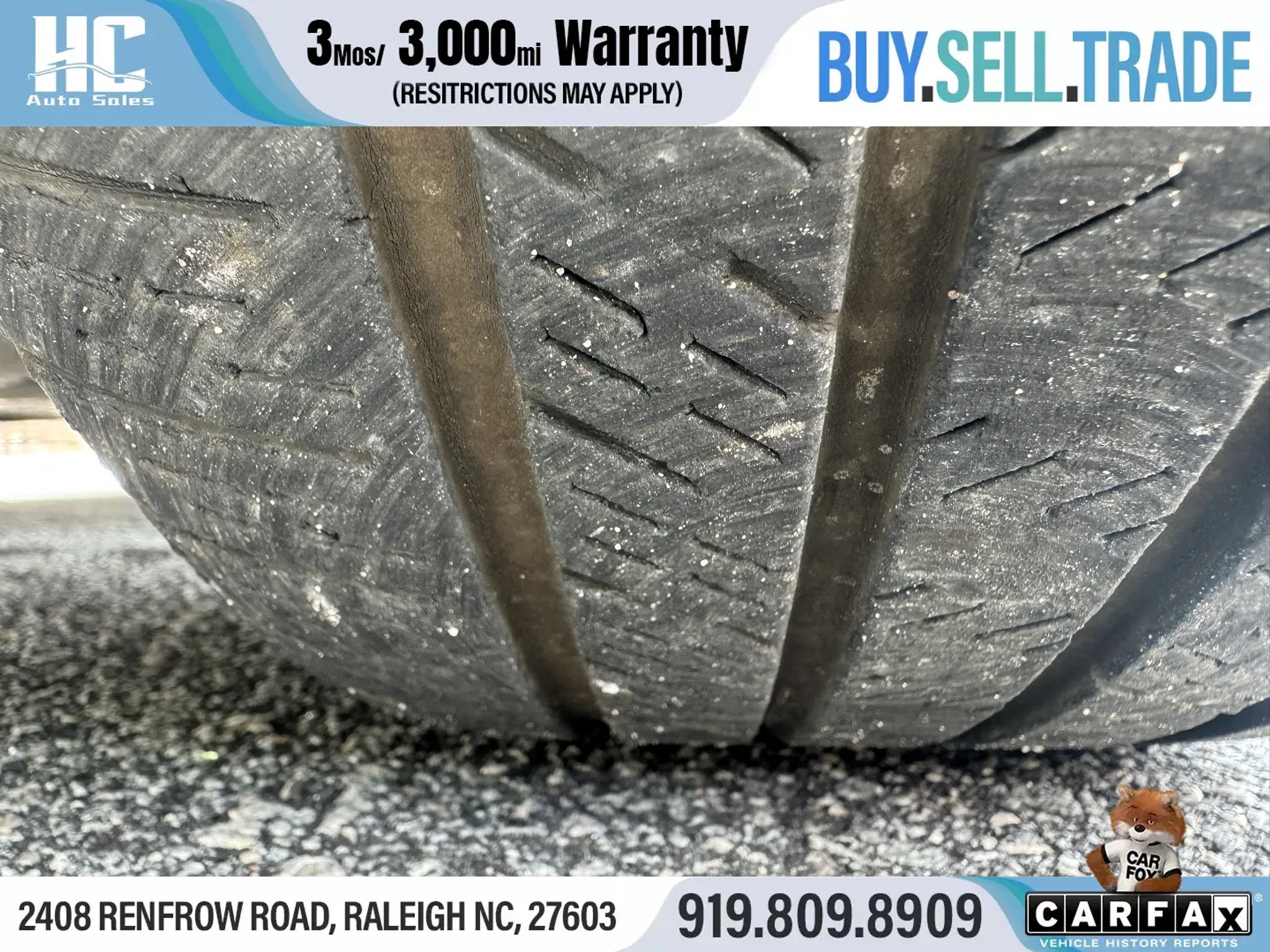 Used 2019 Chrysler Pacifica Touring-L FWD image 11