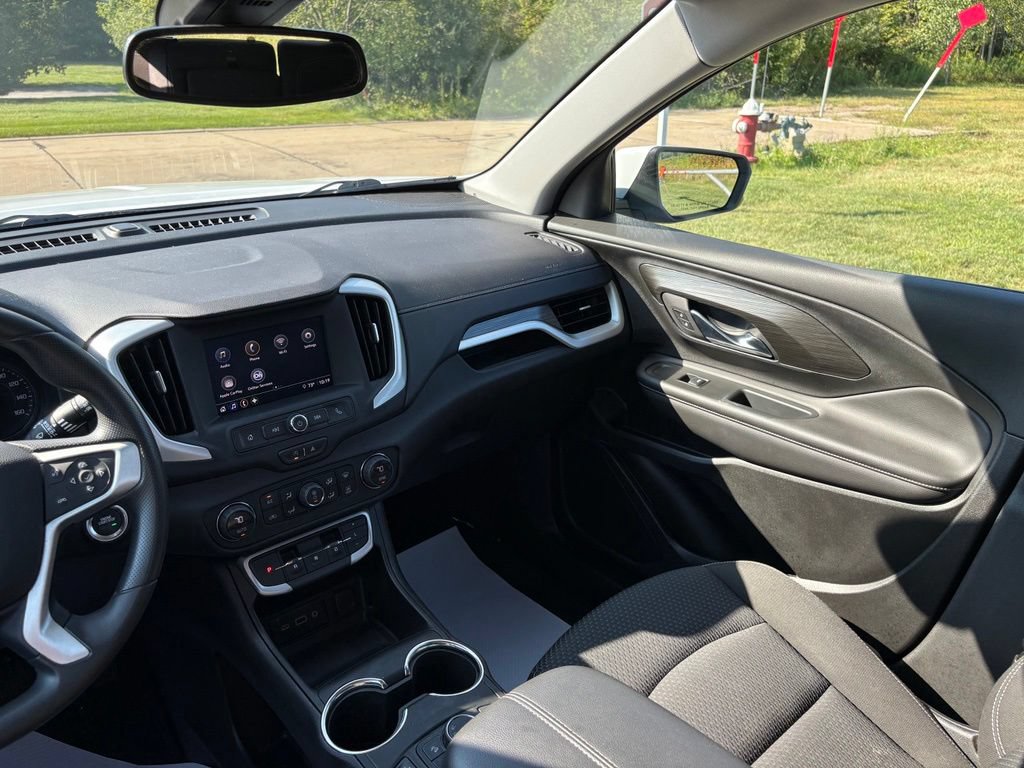 Used 2023 GMC Terrain SLE w/ Driver Convenience Package FWD image 44
