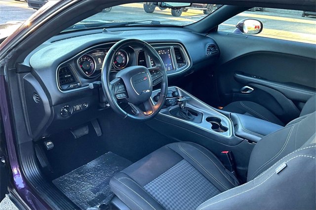 Used 2020 Dodge Challenger SXT image 14