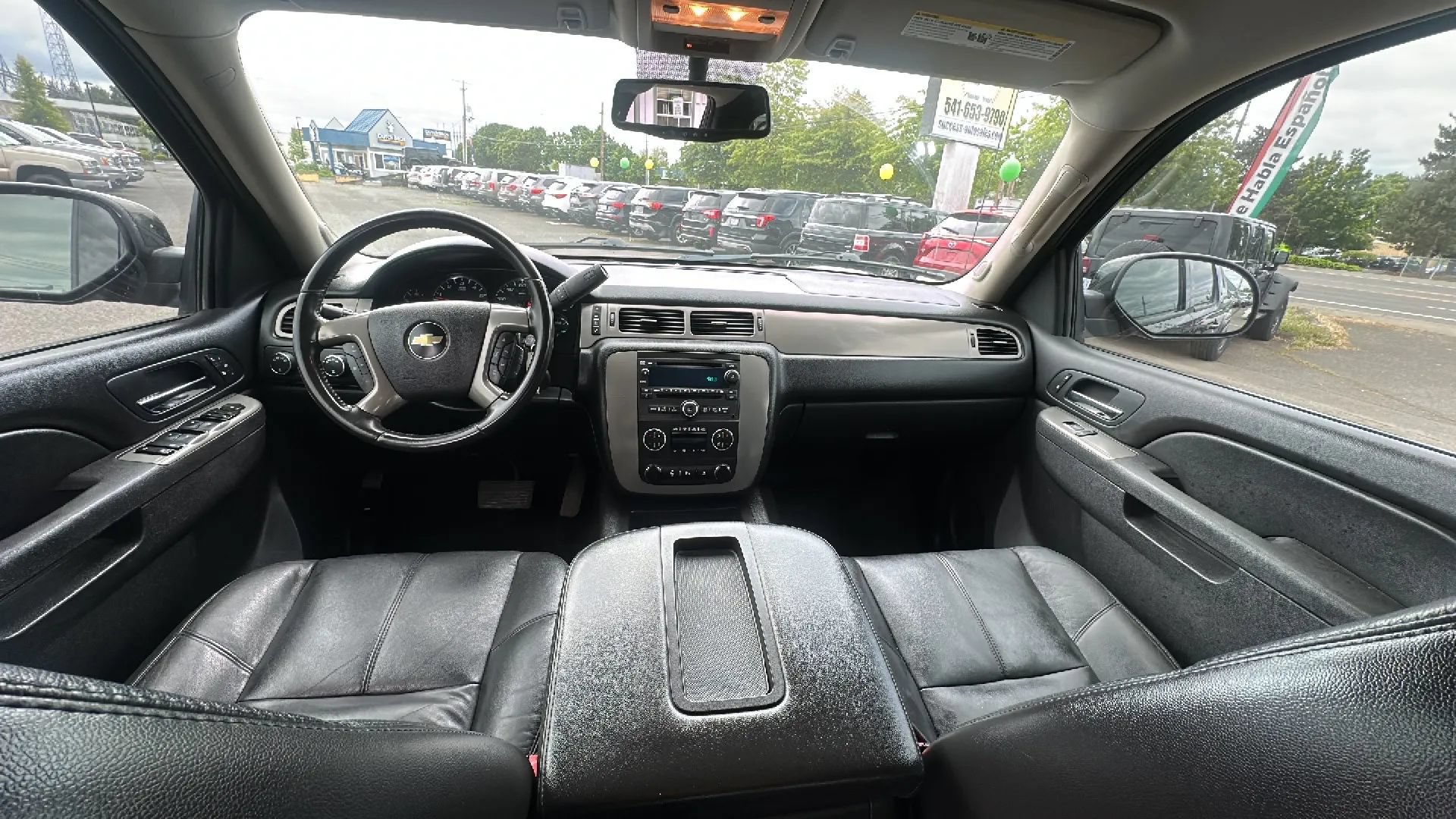Used 2011 Chevrolet Avalanche LT w/ Luxury Package AWD/4WD image 11