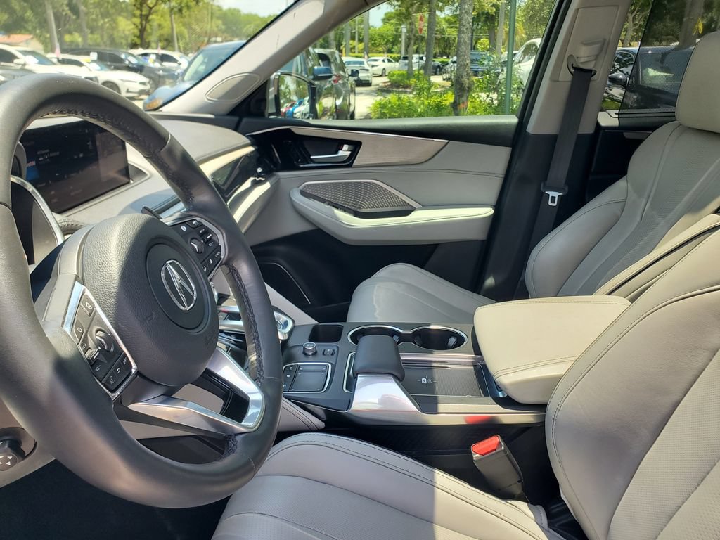 Certified 2024 Acura MDX SH-AWD w/ Advance Package image 17