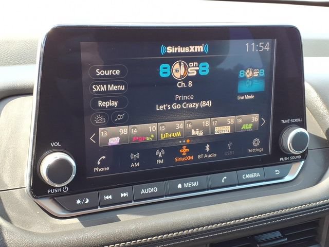 Used 2024 Nissan Rogue S AWD/4WD image 16
