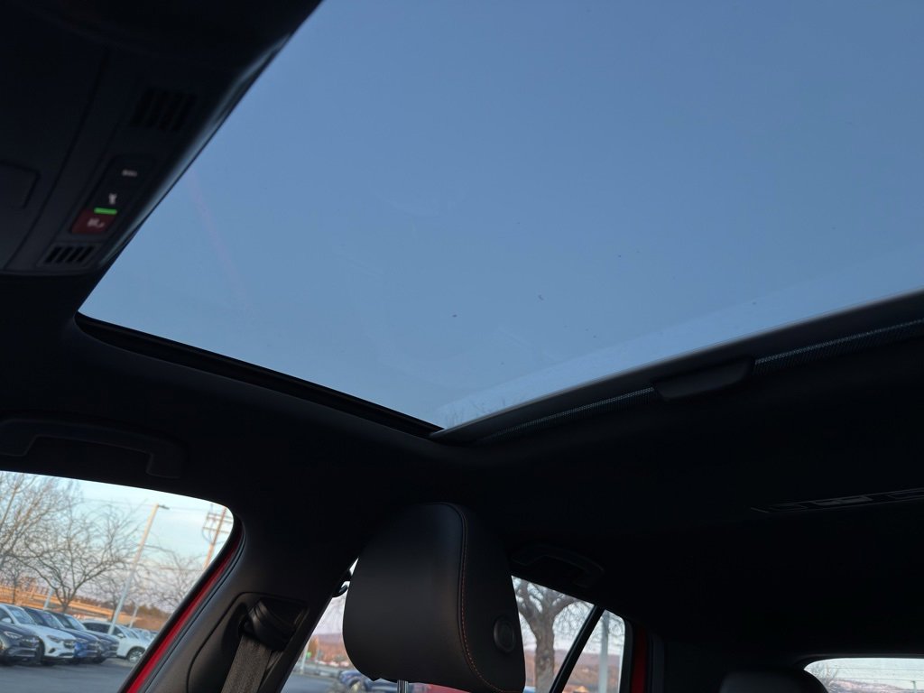 Used 2021 Volkswagen GTI SE image 23