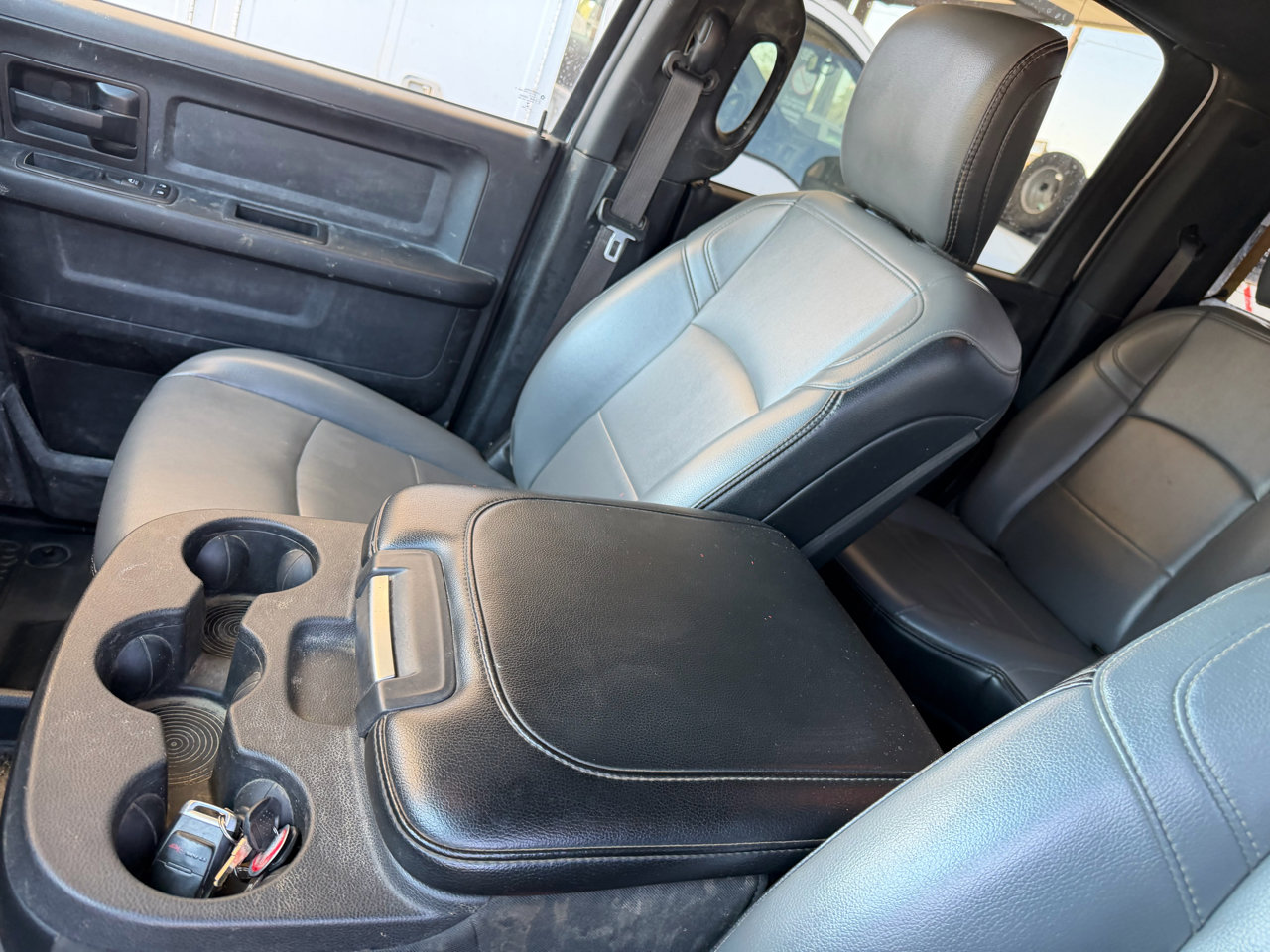 Used 2021 RAM 2500 Tradesman w/ Snow Chief Group image 29