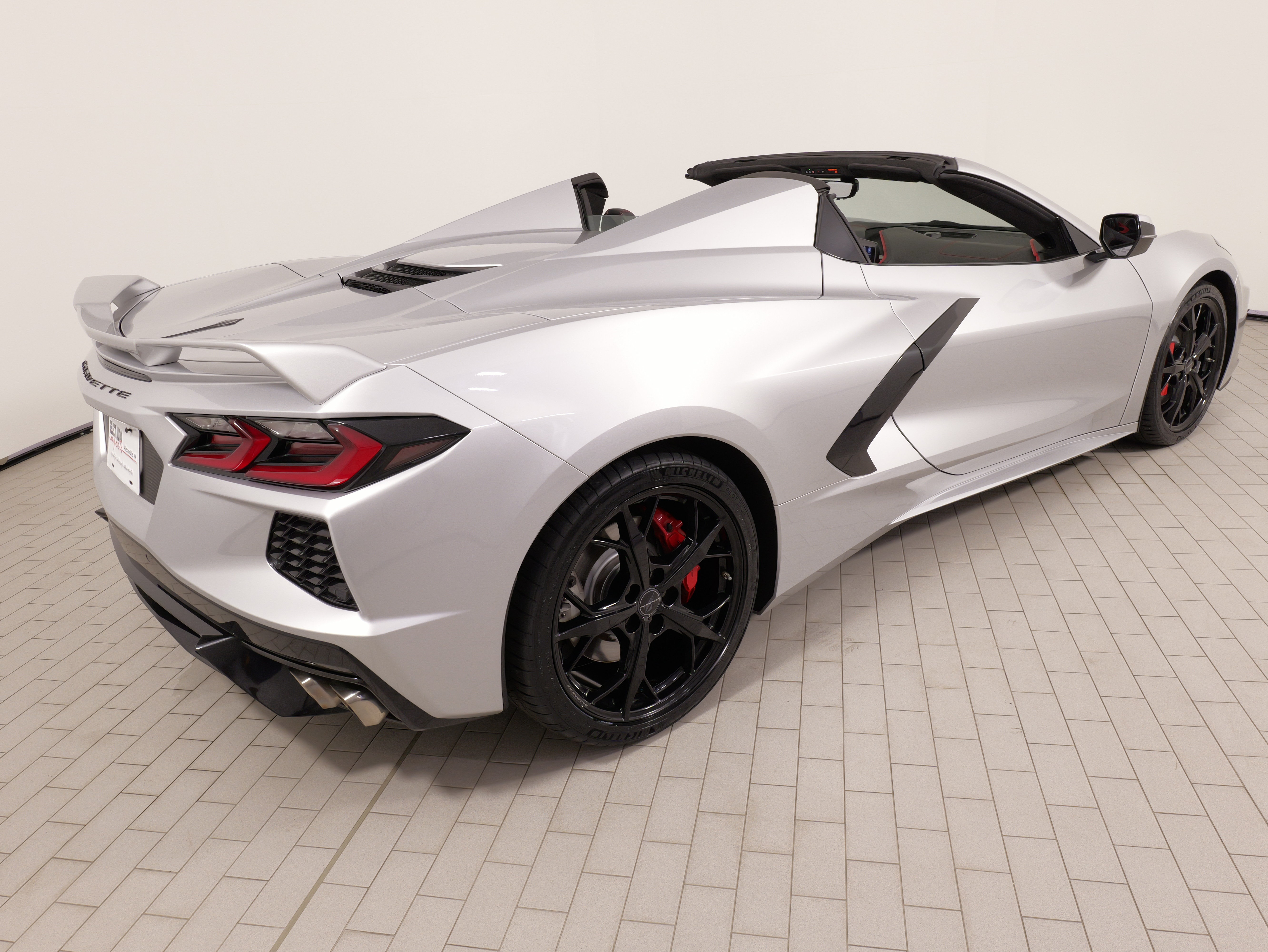 Used 2020 Chevrolet Corvette Stingray Premium Conv w/ 3LT Preferred Equipment Group RWD image 13