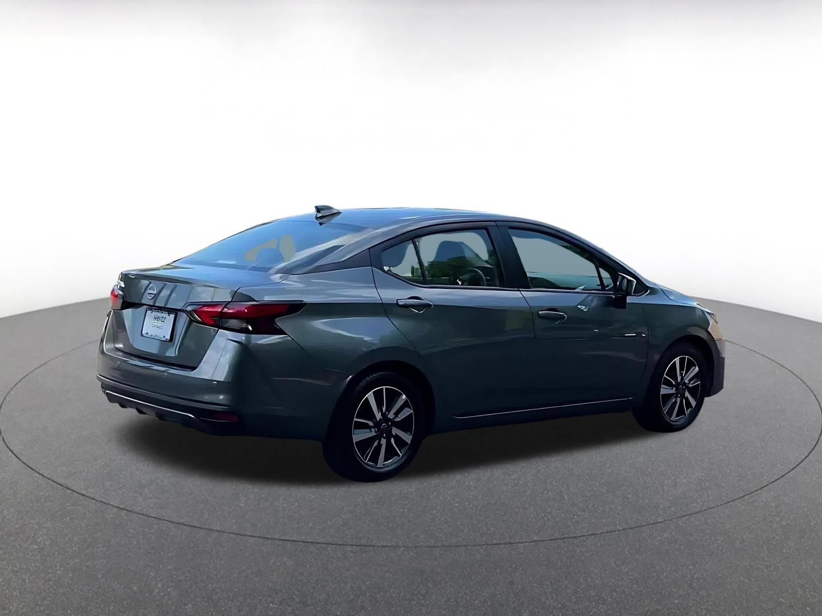 Used 2025 Nissan Versa SV FWD image 15
