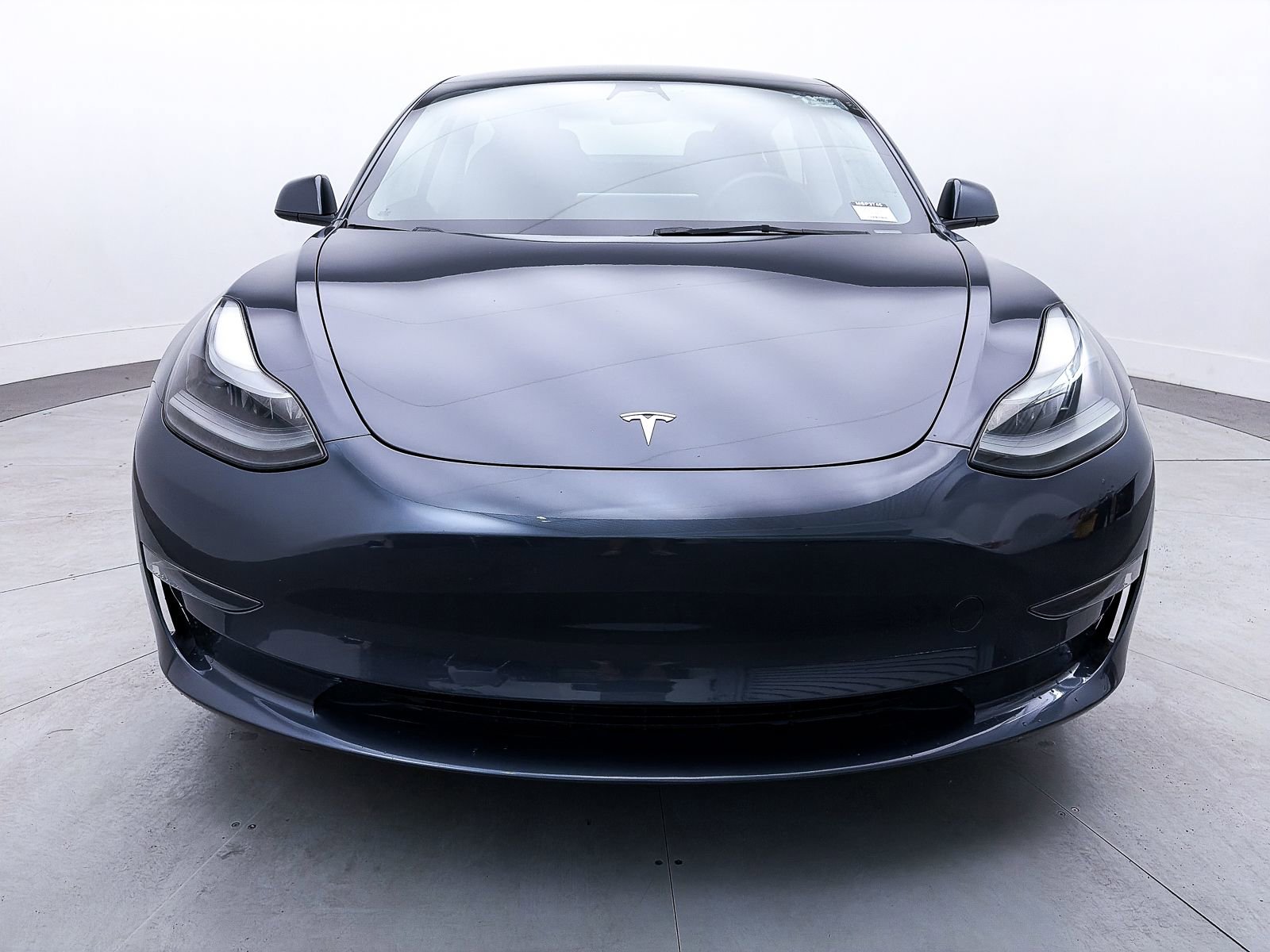 Used 2023 Tesla Model 3 Standard Range image 10