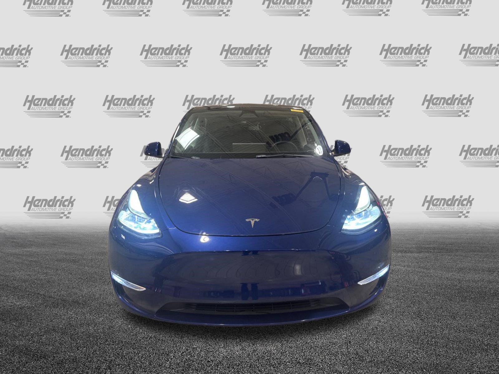 Used 2023 Tesla Model Y AWD video 2
