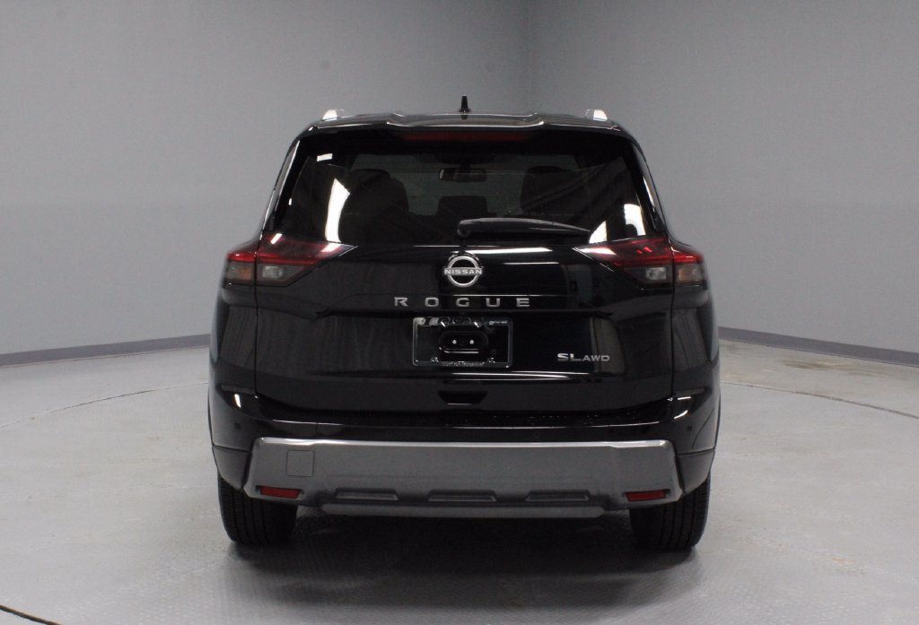 Certified 2024 Nissan Rogue SL AWD/4WD image 9