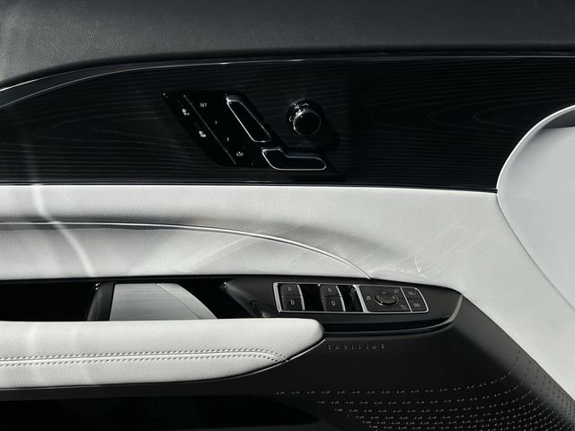 New 2026 Cadillac Lyriq Sport RWD image 19