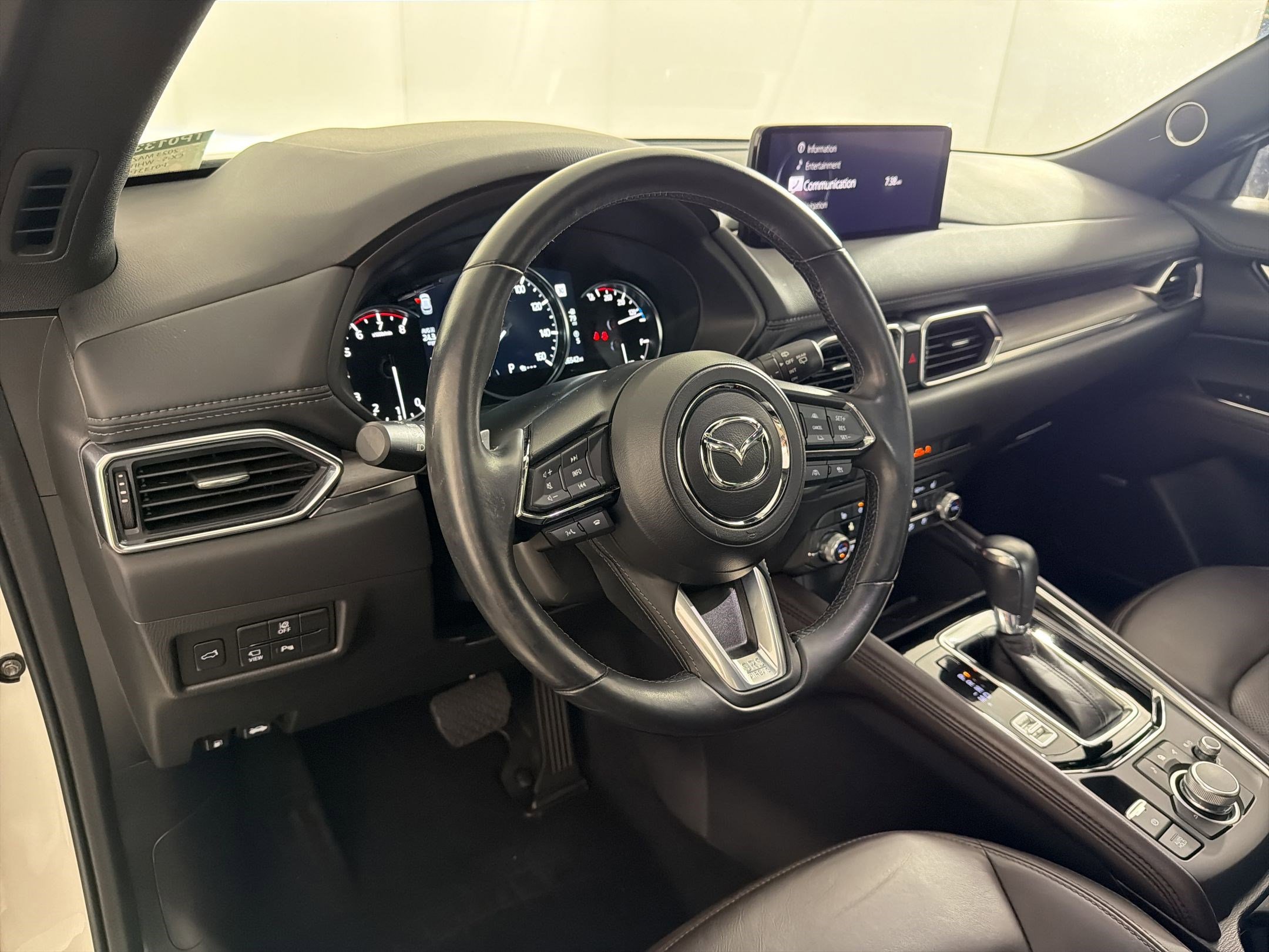 Used 2023 MAZDA CX-5 Signature image 4