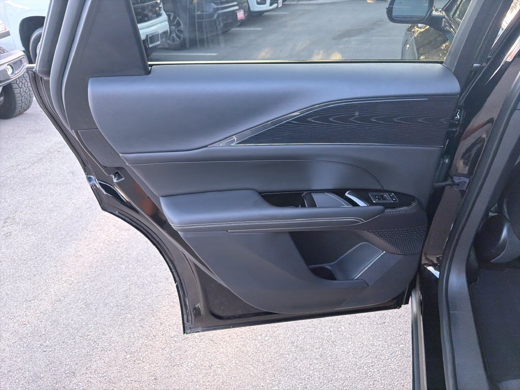 Certified 2024 Cadillac Lyriq Sport AWD/4WD image 32