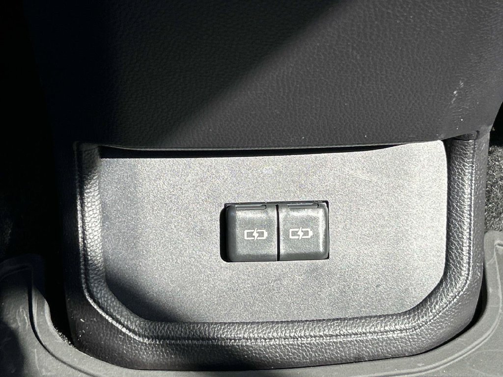 Used 2026 Toyota Highlander XLE AWD/4WD image 22