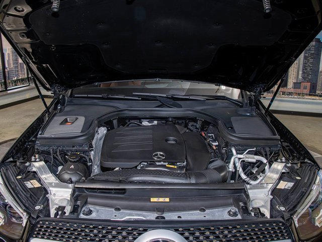 Certified 2022 Mercedes-Benz GLC 300 4MATIC image 5