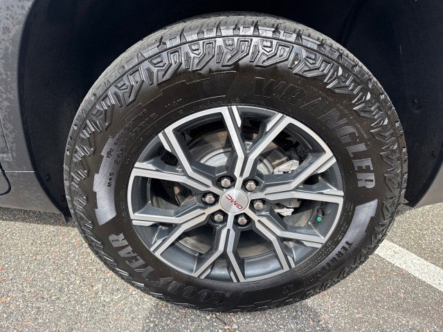 Used 2024 GMC Acadia AT4 w/ LPO, Floor Liner Package AWD/4WD image 12