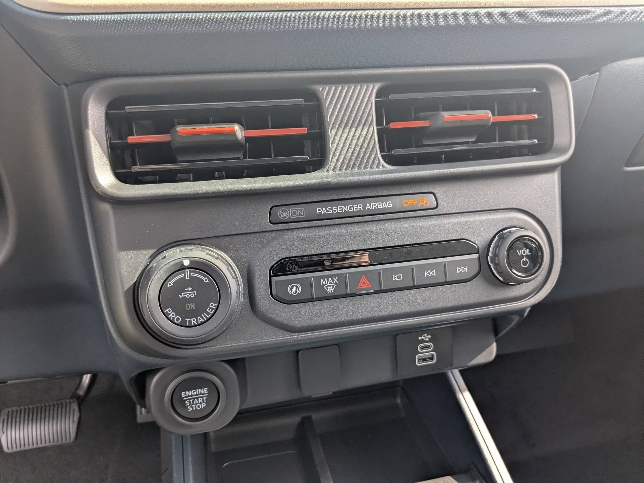 New 2026 Ford Maverick Lariat AWD/4WD image 25