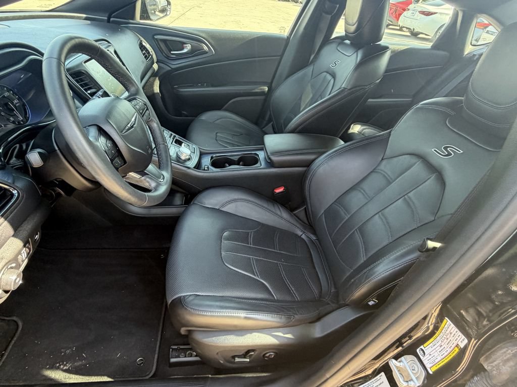Used 2015 Chrysler 200 S w/ Navigation & Sound Group I AWD/4WD image 21