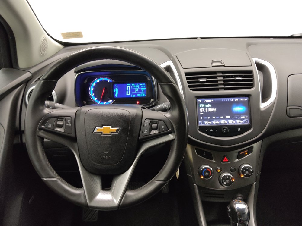 Used 2015 Chevrolet Trax LTZ FWD image 22