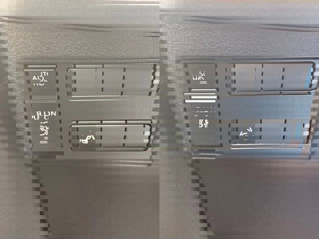 New 2026 Nissan Leaf S+ w/ Floor Mat Package (S+) image 25