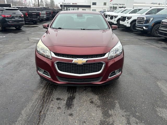 Used 2015 Chevrolet Malibu LT w/ Leather Package image 2
