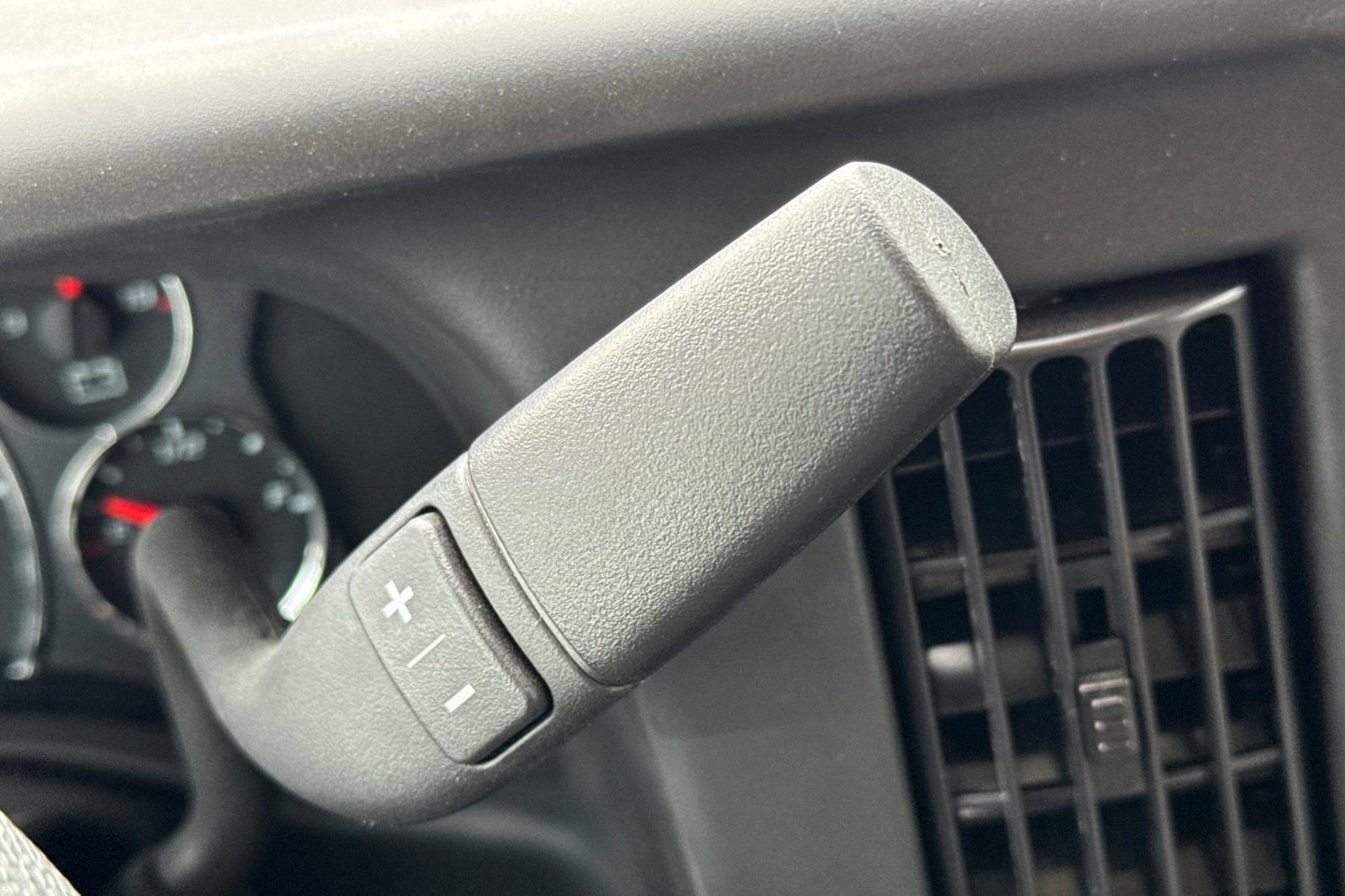 New 2024 Chevrolet Express 3500 w/ Power Convenience Package image 18