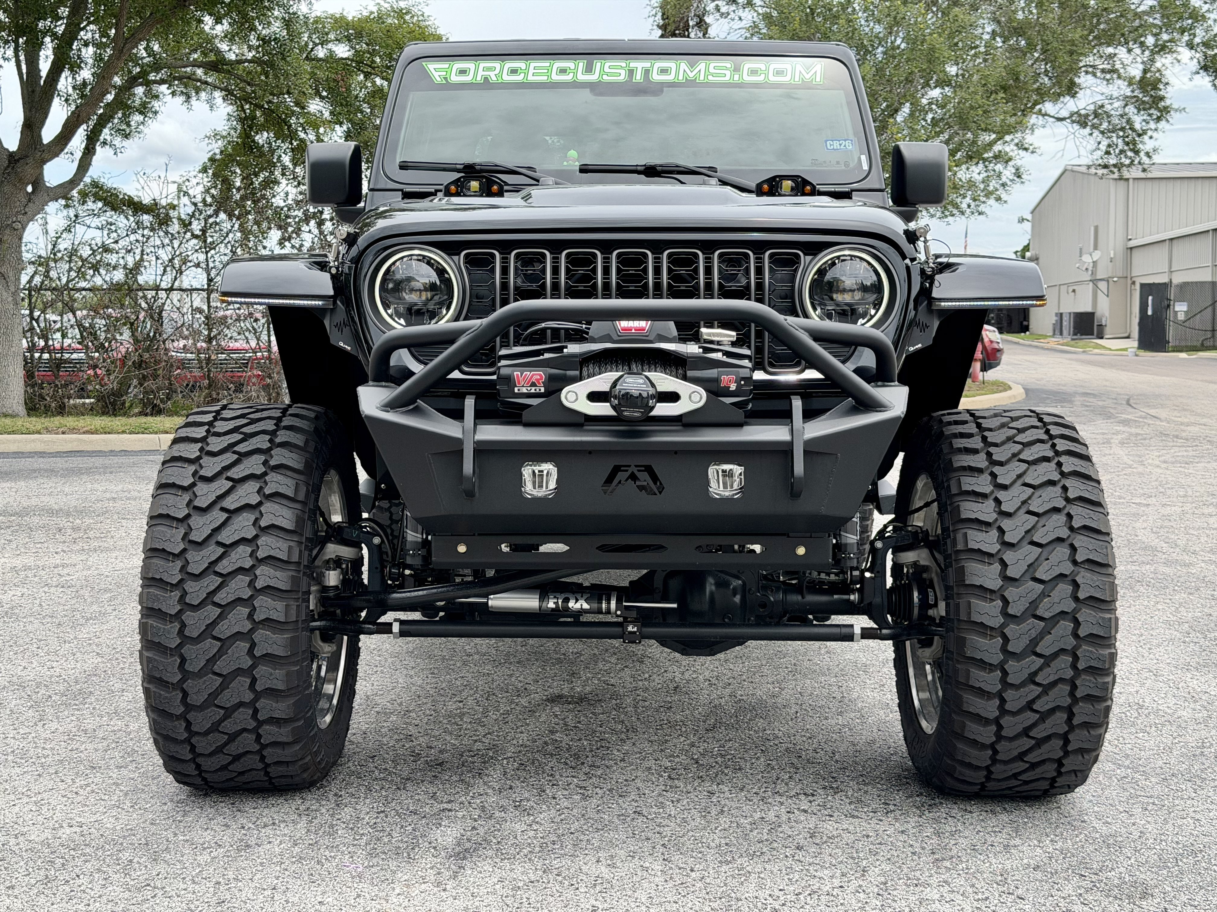 Used 2024 Jeep Gladiator Sport AWD/4WD image 8