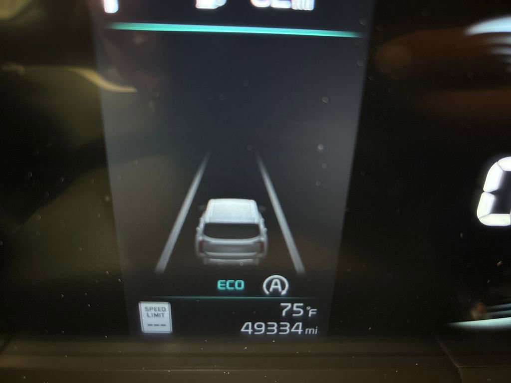 Used 2025 Kia Telluride S image 16