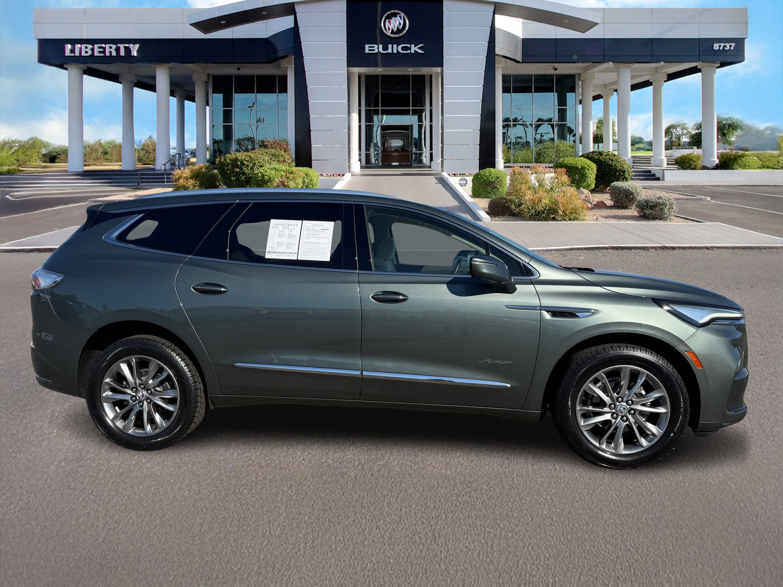Used 2023 Buick Enclave Avenir w/ Avenir Technology Package AWD/4WD image 2