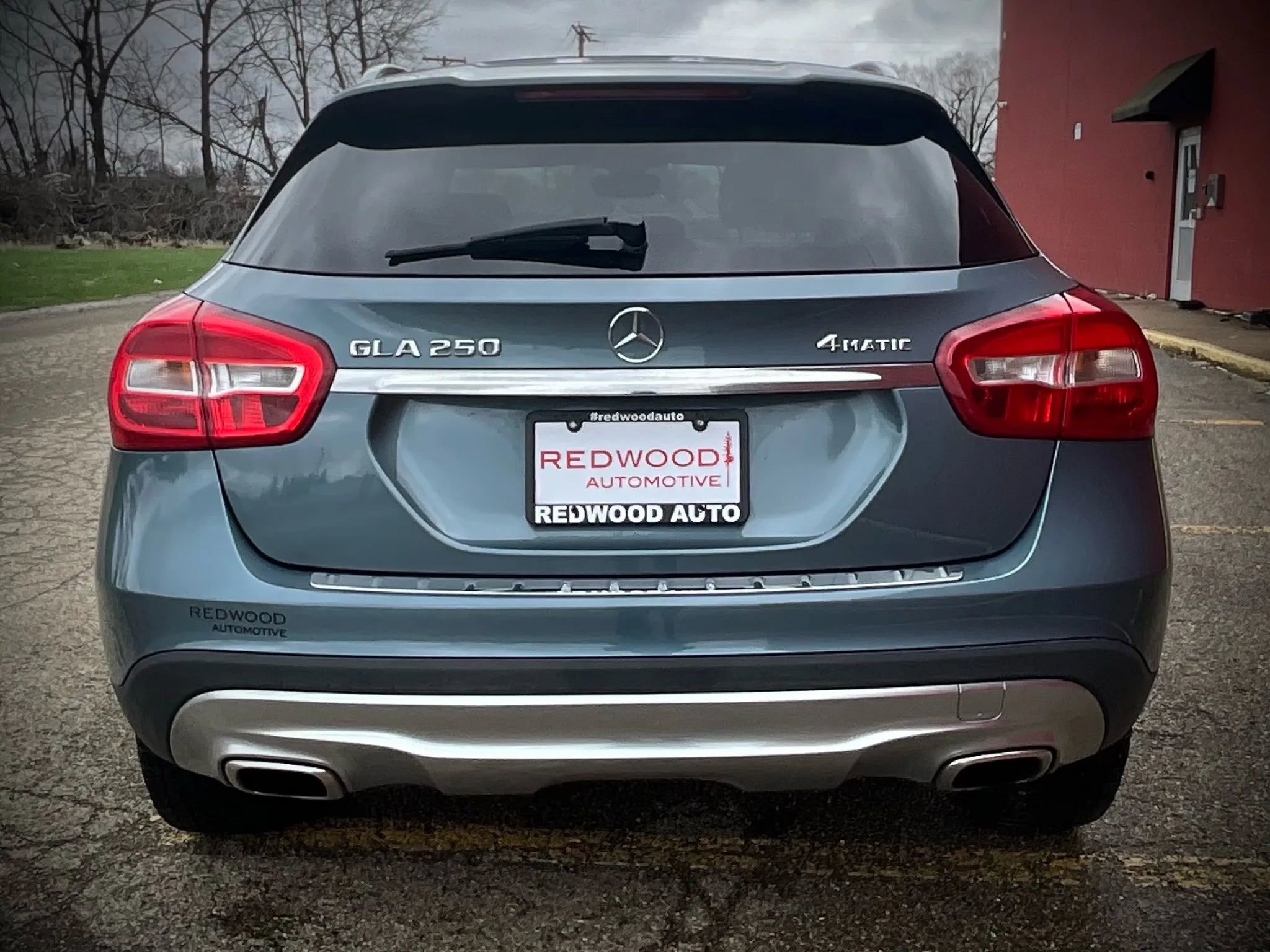 Used 2015 Mercedes-Benz GLA 250 GLA 250 4MATIC Sport Utility 4 image 4