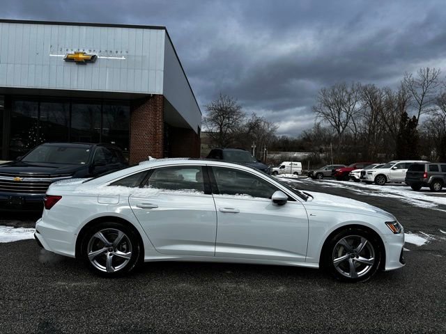 Used 2024 Audi A6 Premium Plus image 2