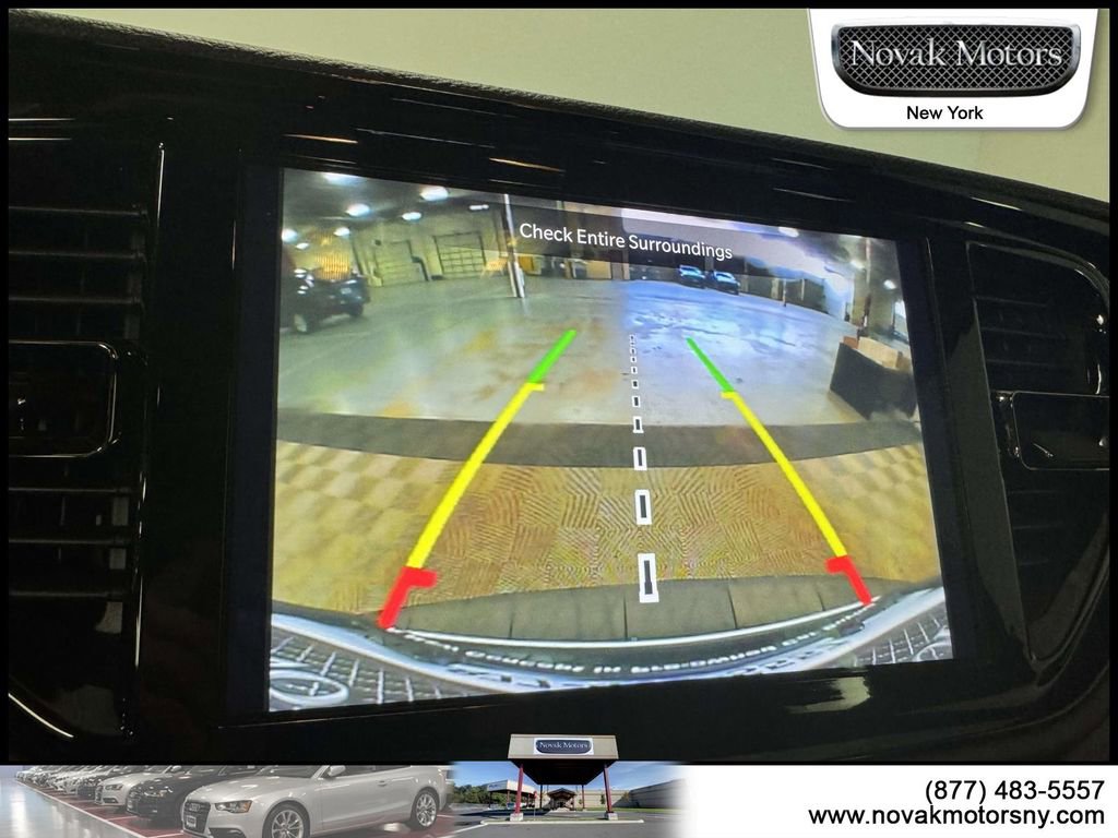 Used 2022 Dodge Durango R/T w/ Blacktop Package AWD/4WD image 23