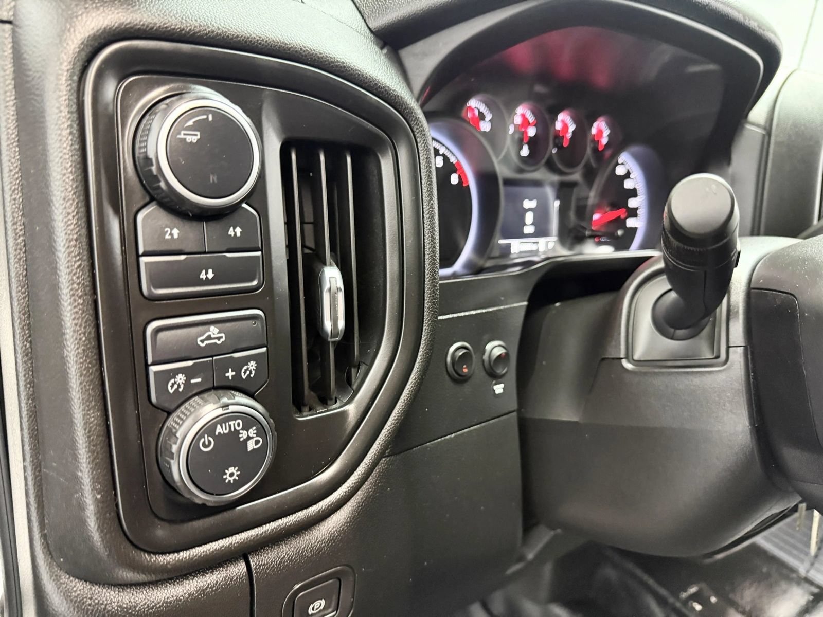Used 2021 Chevrolet Silverado 2500 W/T w/ WT Convenience Package AWD/4WD image 10