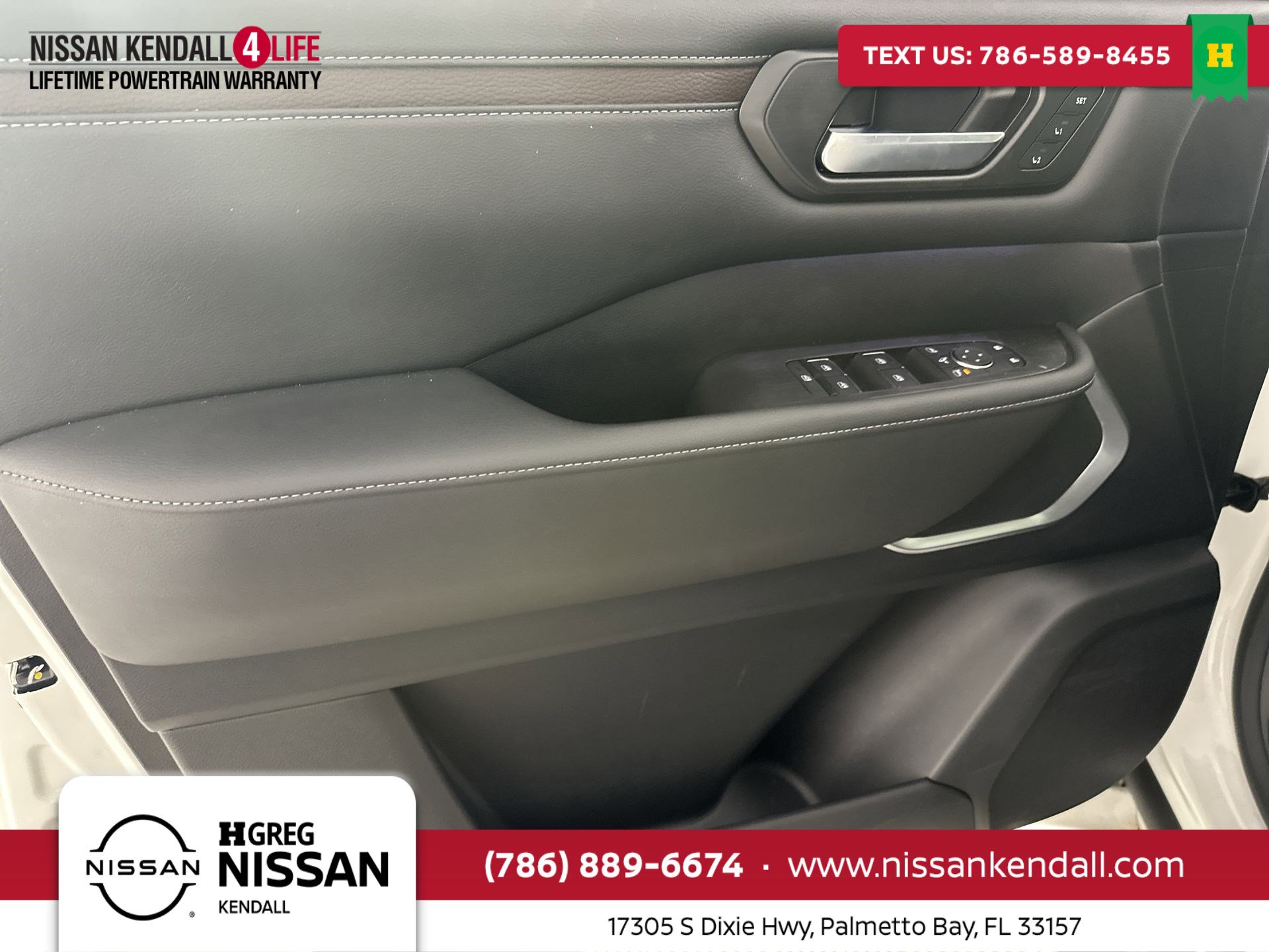 New 2025 Nissan Armada Platinum image 33