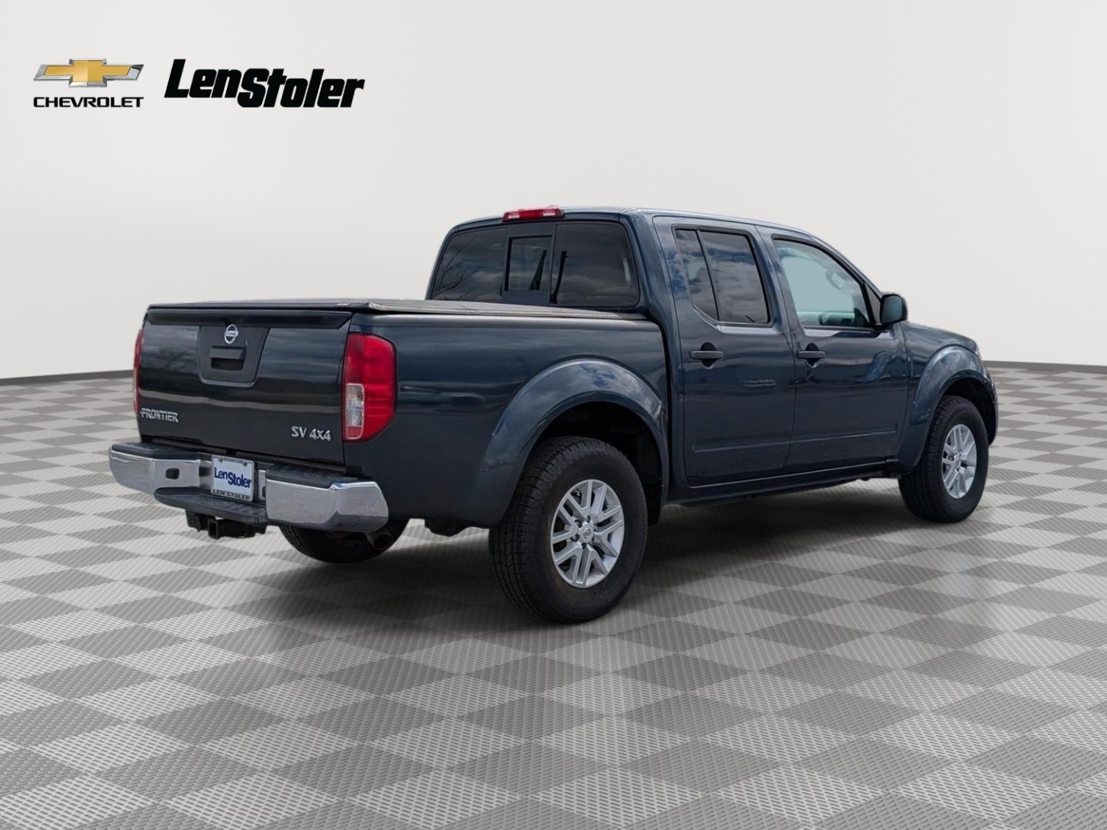 Used 2016 Nissan Frontier SV image 5