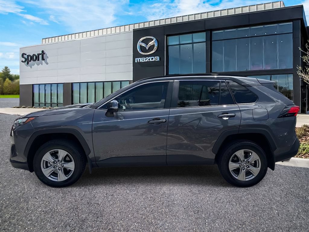 Used 2025 Toyota RAV4 XLE w/ Convenience Package FWD image 7