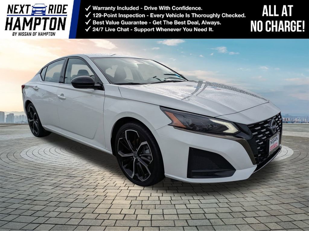 Certified 2023 Nissan Altima 2.5 SR image 1