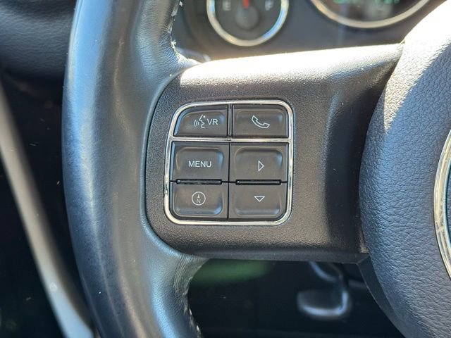 Used 2017 Jeep Wrangler Unlimited Sahara w/ Connectivity Group image 19