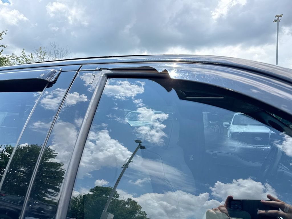 Used 2006 Lincoln Mark LT 4x4 image 30