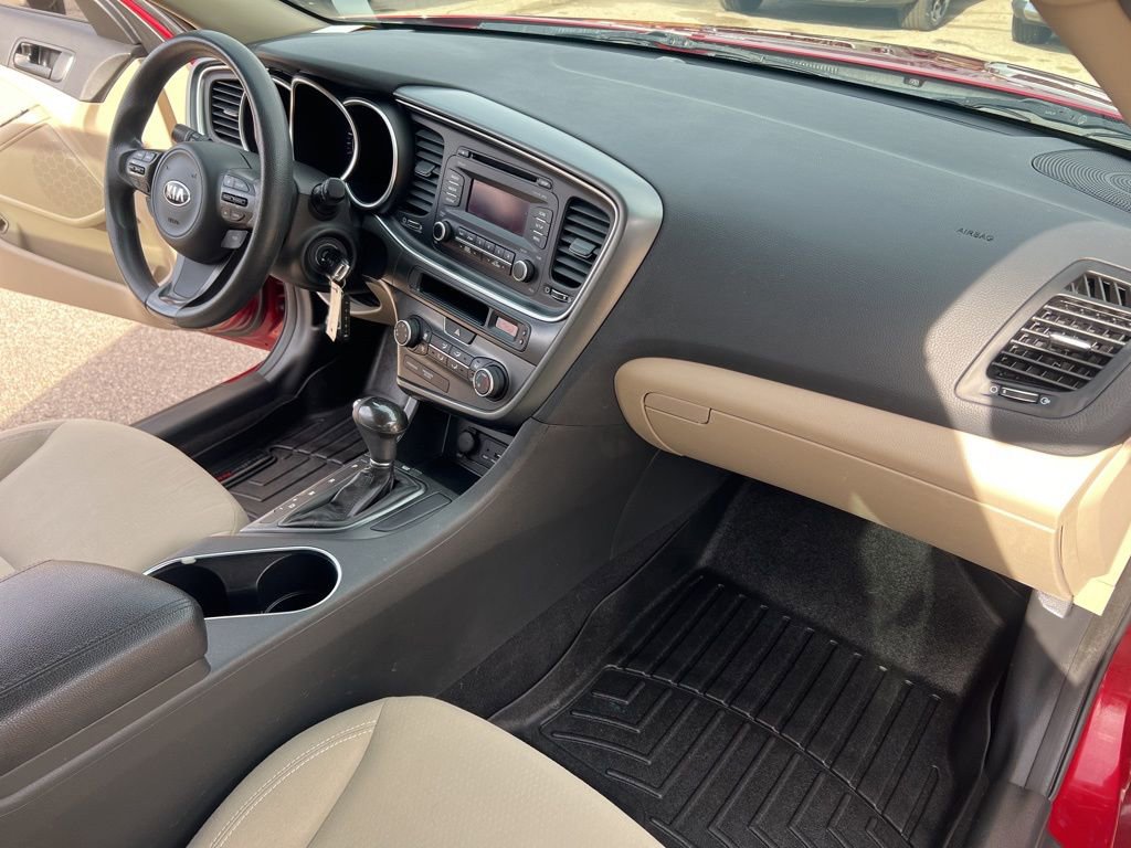 Used 2015 Kia Optima LX image 20