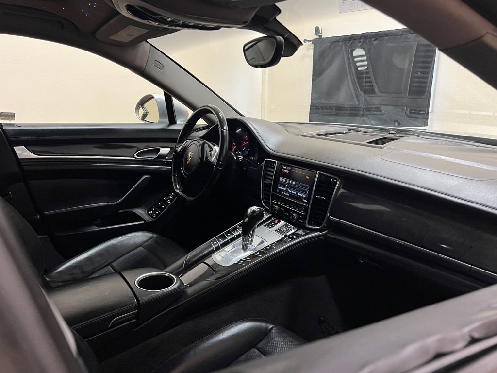 Used 2011 Porsche Panamera 4 AWD/4WD image 13
