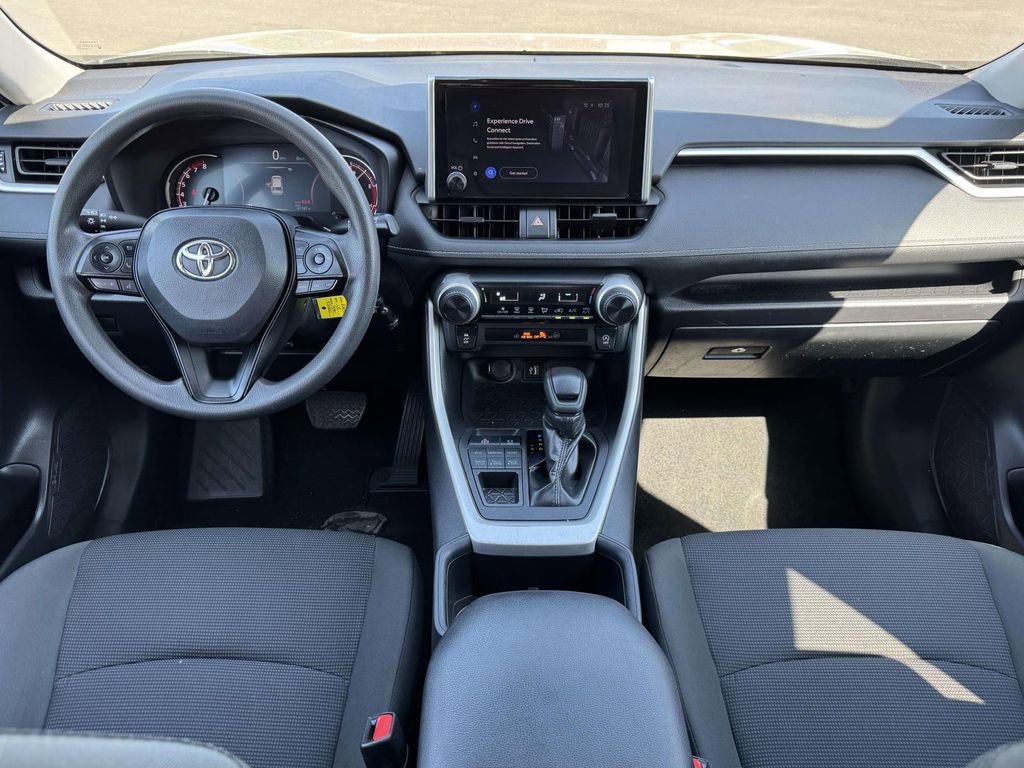 Used 2024 Toyota RAV4 LE AWD/4WD image 2