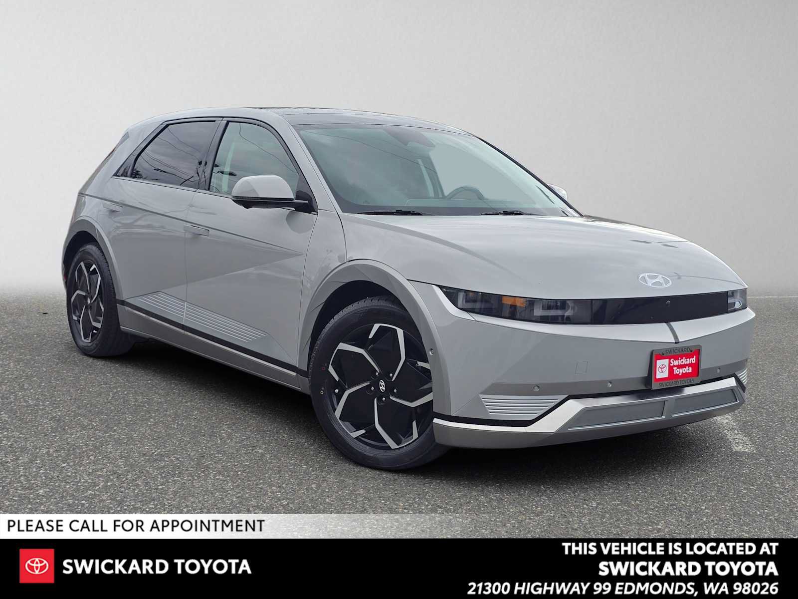 Used 2024 Hyundai Ioniq 5 Limited RWD image 1