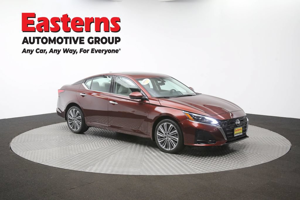 Used 2024 Nissan Altima 2.5 SL AWD/4WD image 52
