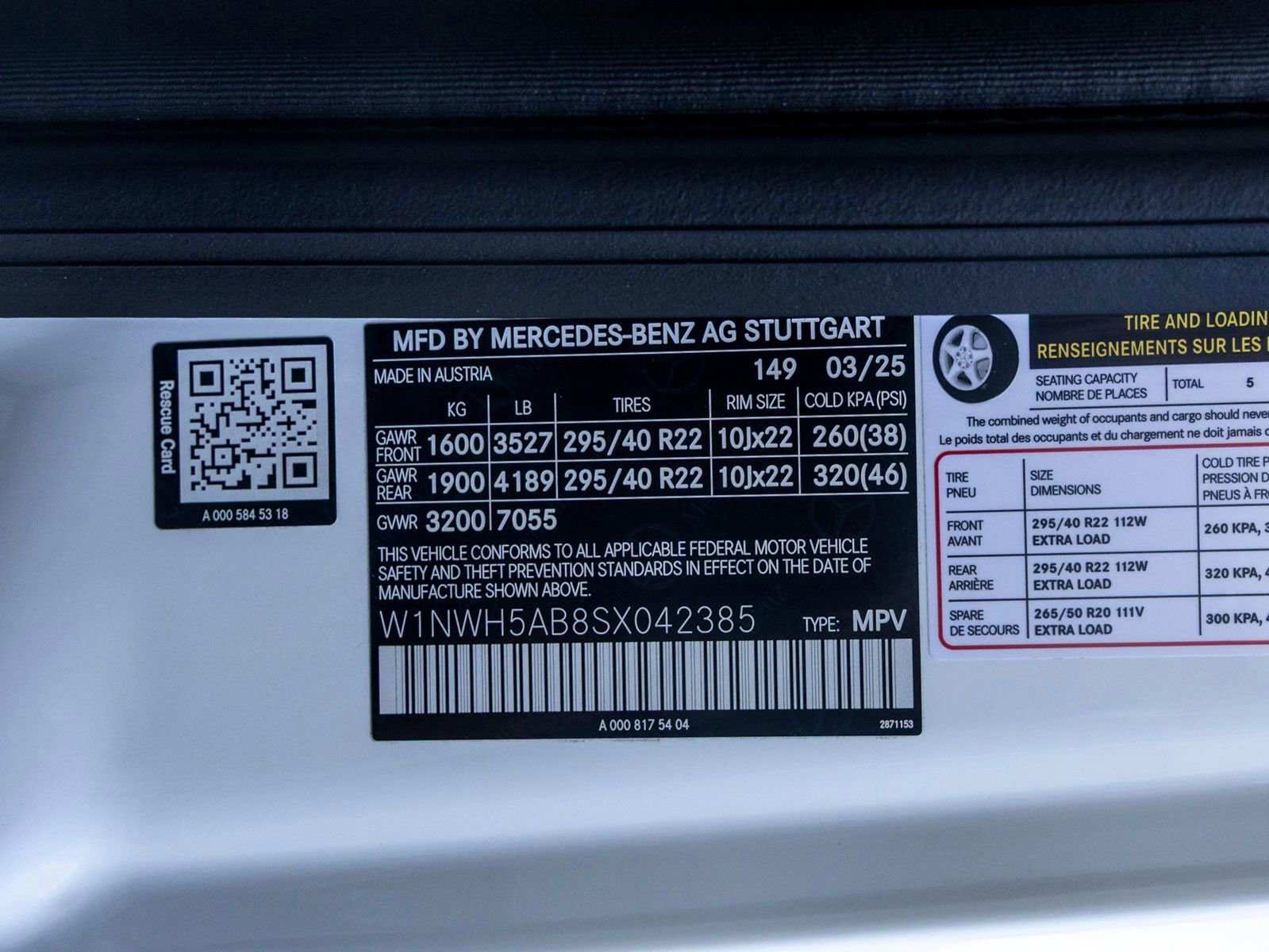 Used 2025 Mercedes-Benz G 63 AMG 4MATIC image 31