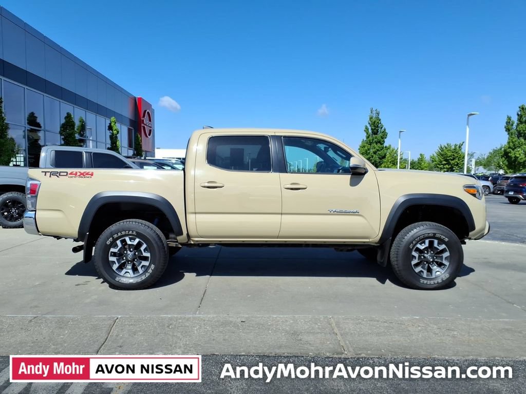 Used 2020 Toyota Tacoma TRD Off-Road AWD/4WD image 8