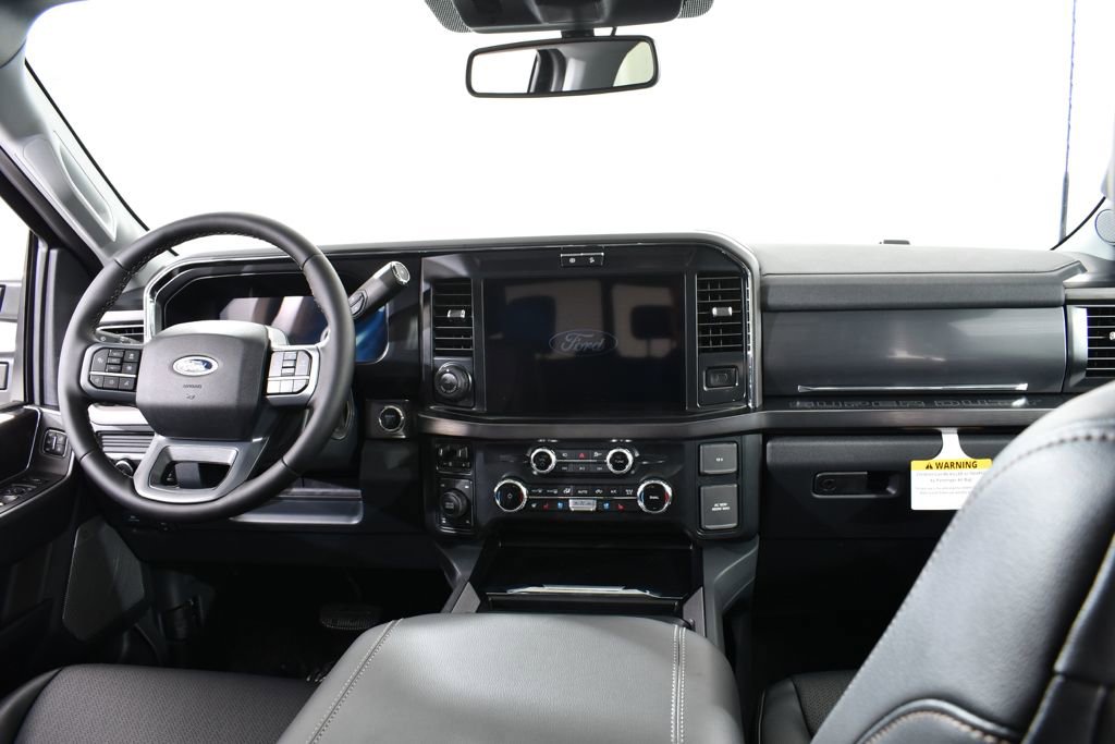 New 2026 Ford F350 Lariat w/ Black Appearance Package image 7